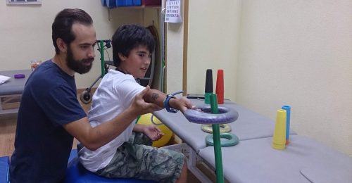 El Torneo de Pádel Solidario para Empresas hará posible la puesta en marcha un nuevo centro de rehabilitación para menores con daño cerebral